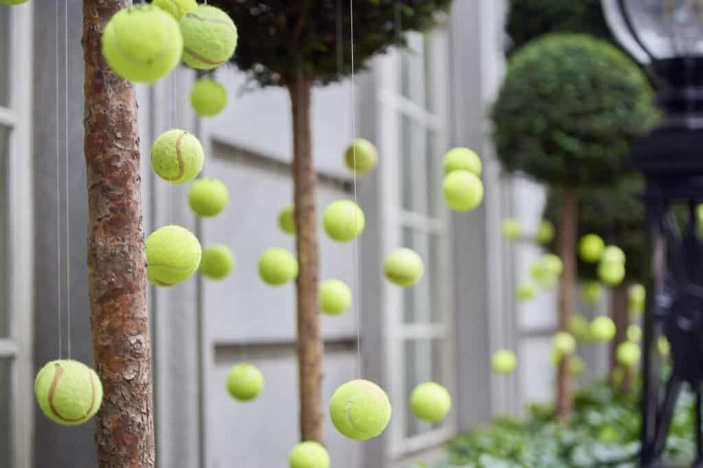 Tennis balls decors